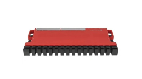 L009UiGS-RM3.jpg