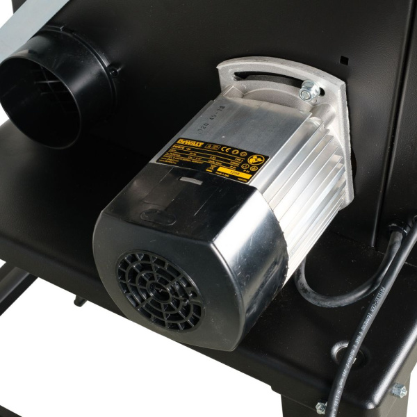 DW8768.jpg