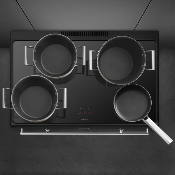 CX91IMBL7.jpg