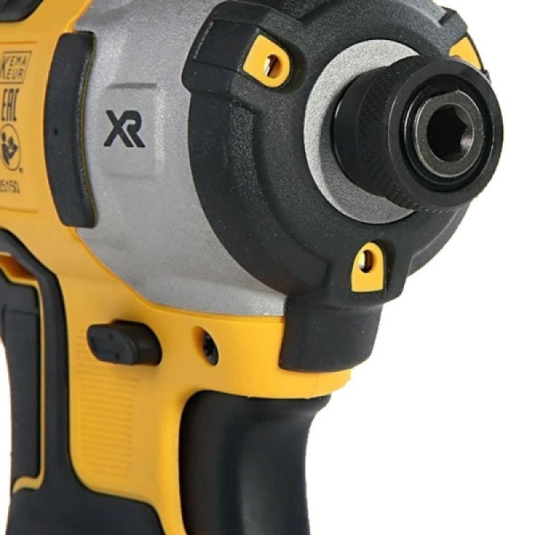 DCF887P22.jpg