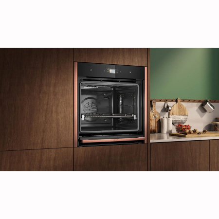 B69CS7MY03.jpg