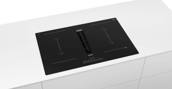 PVQ811F15E3.jpg