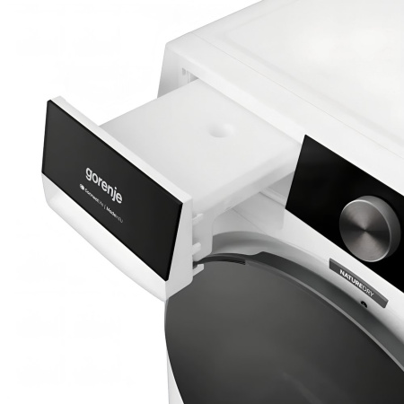 DG89D4.jpg